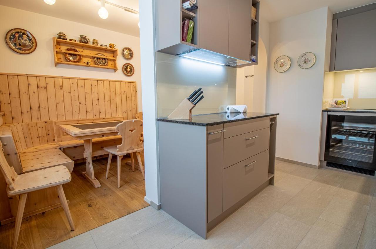 Viktoria A44 * Arosa